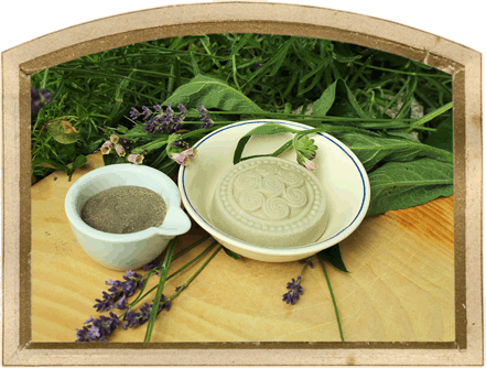 Vegane Beinwell-Lavendel-Seife